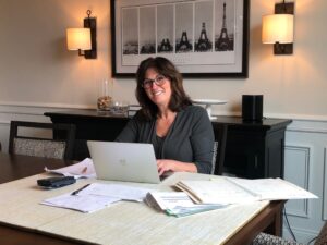 lady sitting at desk 